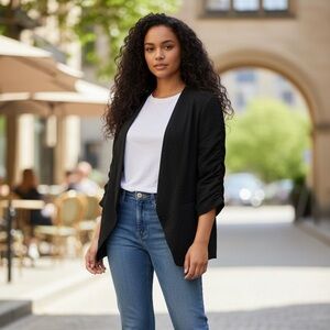 Size 10 Elizabeth & James Black ruched sleeve lined blazer